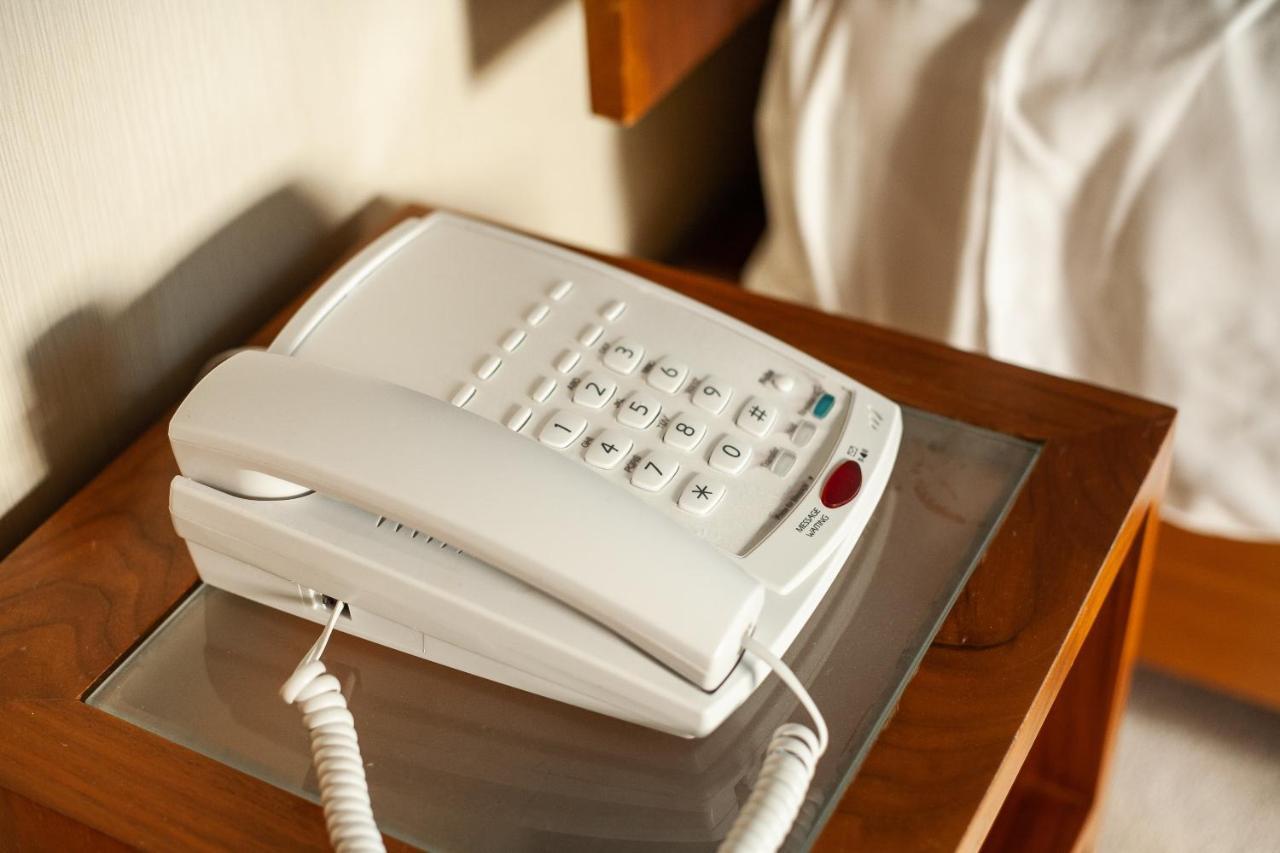 Berwick Manor Hotel Rainham  Dış mekan fotoğraf