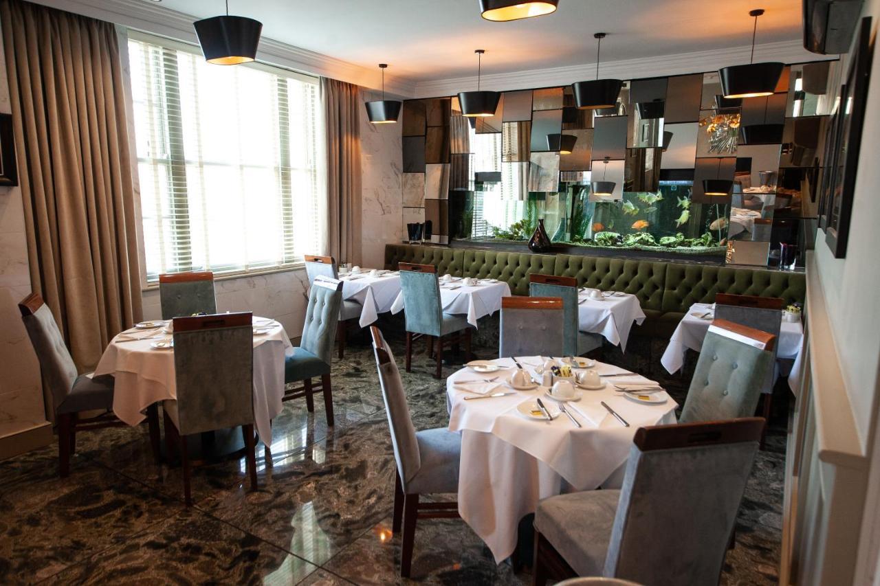 Berwick Manor Hotel Rainham  Dış mekan fotoğraf